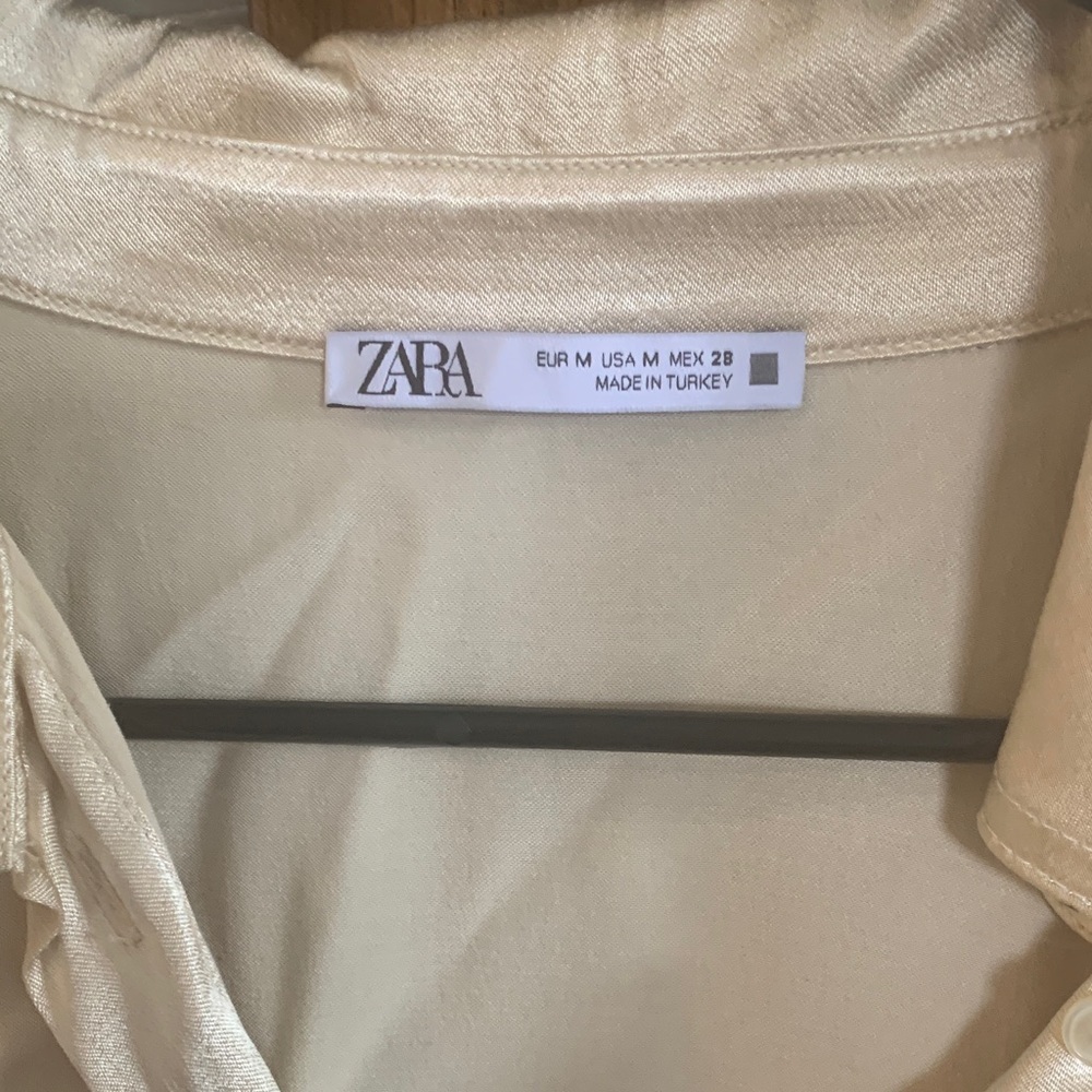Zara Women's Elegant Satin Shirt - Picture 2 of 5